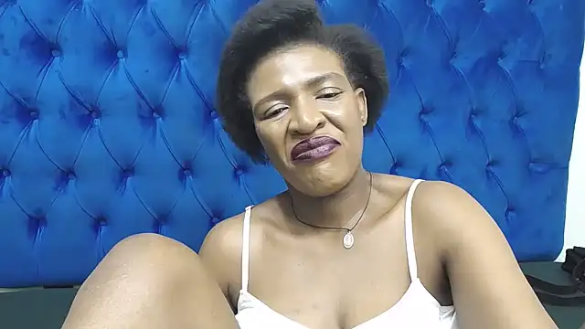SpicyQueenxxxx online show from May 20, 2026, 9:59 am