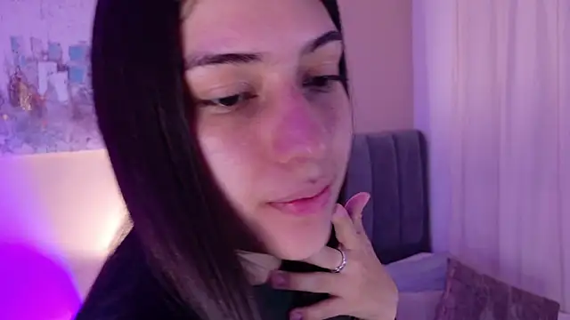 dakotaa   online show from April 17, 2026, 6:11 pm