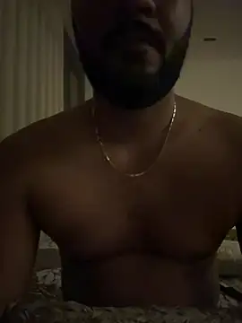 Snapshot of shrreyyyy chatting on February 14, 2026, 7:54 pm shrreyyyy online show from February 14, 2026, 7:54 pm