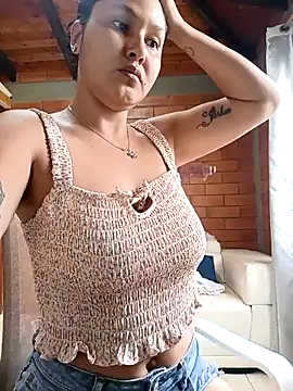 Snapshot of SamaraJay1 chatting on February 4, 2026, 3:18 pm SamaraJay1 online show from February 4, 2026, 3:18 pm