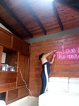 Snapshot of SamaraJay1 chatting on February 10, 2026, 2:21 pm SamaraJay1 online show from February 10, 2026, 2:21 pm