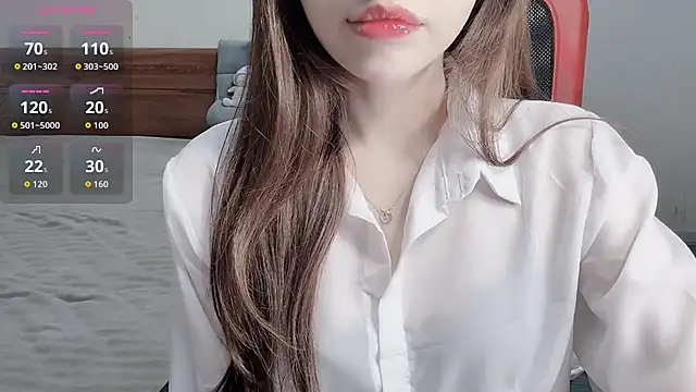 Snapshot of TrinhH_Nabbi chatting on November 15, 2025, 12:23 pm TrinhH Nabbi online show from November 15, 2025, 12:23 pm