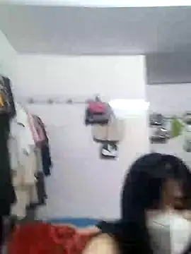 Snapshot of HimiJim chatting on December 20, 2024, 4:04 pm HimiJim online show from December 20, 2024, 4:04 pm