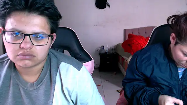 tatsumi nao online show from December 4, 2025, 6:16 pm