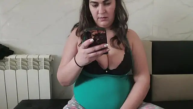 milfmomxx online show from January 20, 2025, 11:13 am