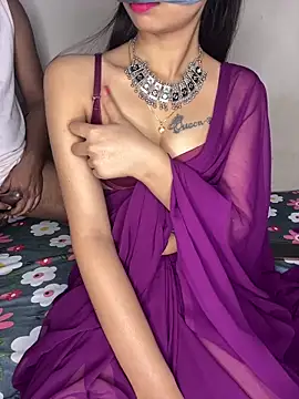 Snapshot of Suhu_love chatting on November 27, 2025, 6:10 pm Suhu love online show from November 27, 2025, 6:10 pm