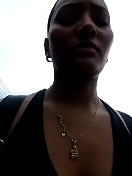 Snapshot of Pandora_gu chatting on February 4, 2026, 8:25 pm Pandora gu online show from February 4, 2026, 8:25 pm