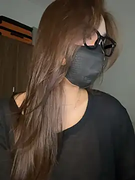 Snapshot of Lilisa_miu chatting on February 25, 2026, 3:54 pm Lilisa miu online show from February 25, 2026, 3:54 pm