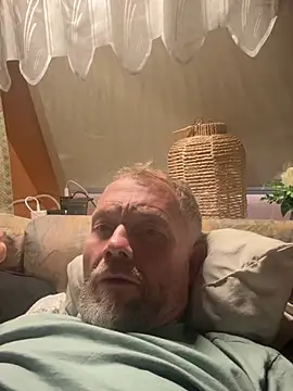 Snapshot of Rockburg chatting on July 27, 2026, 6:26 pm Rockburg online show from July 27, 2026, 6:26 pm