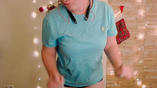 Snapshot of Sun_Alexia chatting on December 9, 2024, 12:12 am Sun Alexia online show from December 9, 2024, 12:12 am