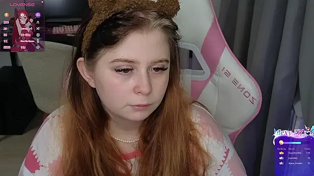 Snapshot of Your_Live chatting on December 7, 2024, 2:13 pm Your Live online show from December 7, 2024, 2:13 pm
