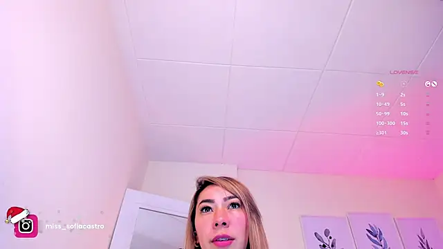 miss sofiaa online show from December 20, 2024, 11:54 am