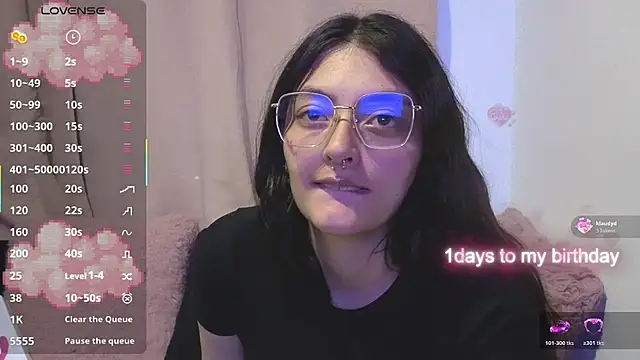 Snapshot of lessliee22_ chatting on May 12, 2026, 7:05 am lessliee22 online show from May 12, 2026, 7:05 am