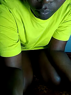 Snapshot of smartdollie chatting on September 16, 2025, 4:02 am smartdollie online show from September 16, 2025, 4:02 am