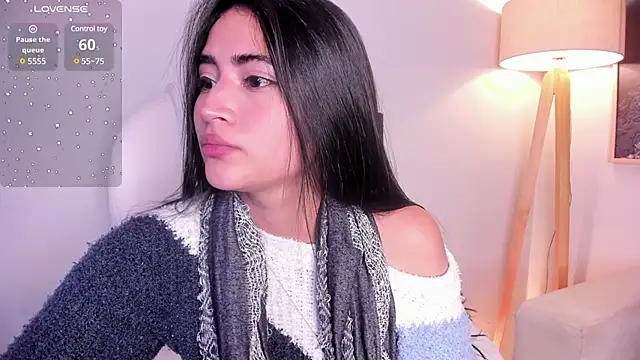 Snapshot of lara_madisson chatting on March 19, 2025, 4:36 am lara madisson online show from March 19, 2025, 4:36 am