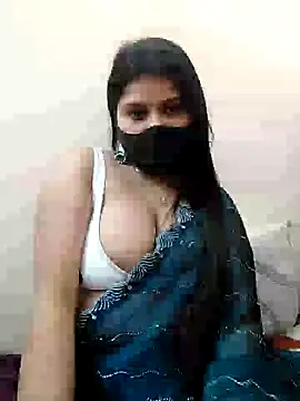 Hotty-simran online show from February 6, 2025, 10:37 am