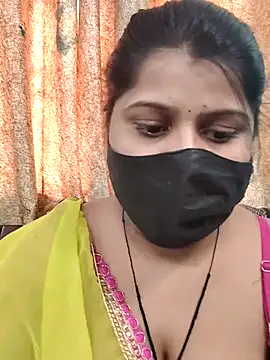 Hotty-simran online show from October 29, 2025, 6:04 am