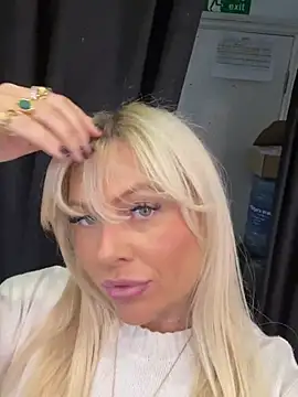 Snapshot of Arabellalee23 chatting on January 25, 2025, 12:58 pm Arabellalee23 online show from January 25, 2025, 12:58 pm