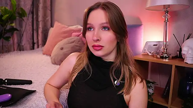 Snapshot of AnnLevine chatting on November 4, 2025, 1:54 pm AnnLevine online show from November 4, 2025, 1:54 pm