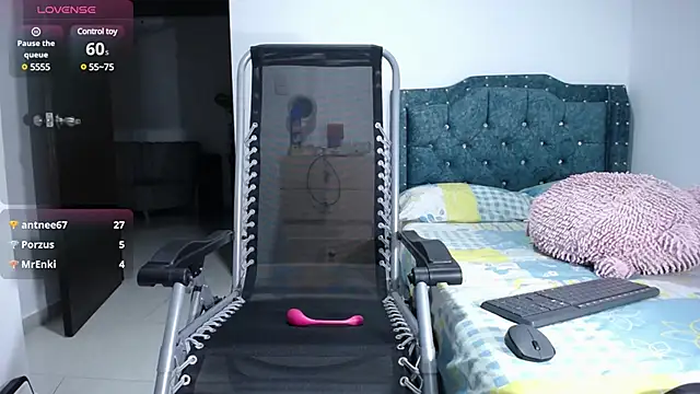 Snapshot of sofiamature01 chatting on January 17, 2025, 3:55 am sofiamature01 online show from January 17, 2025, 3:55 am