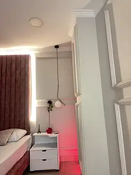 Emma-Conti online show from March 5, 2025, 12:33 pm