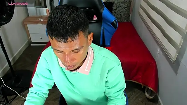 Backsex boy online show from October 30, 2025, 9:55 am