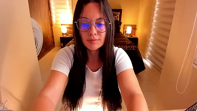 anabel 025 online show from October 27, 2025, 4:11 pm