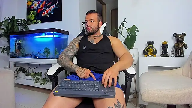 Johnnygrayson1 online show from September 28, 2025, 1:11 am