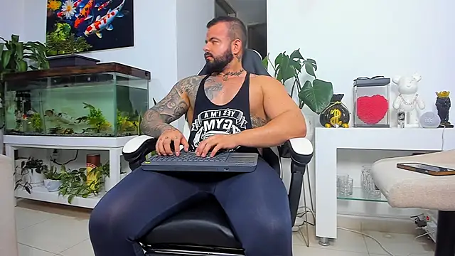 Johnnygrayson1 online show from October 22, 2025, 12:11 am