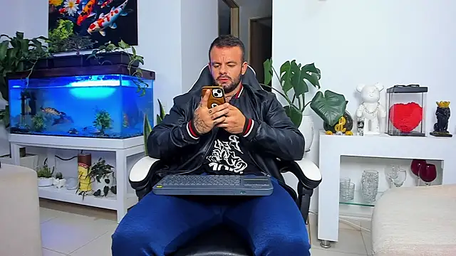 Johnnygrayson1 online show from November 8, 2025, 2:23 am