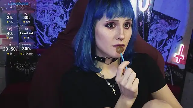 Snapshot of little_Elika chatting on January 27, 2025, 9:22 pm little Elika online show from January 27, 2025, 9:22 pm