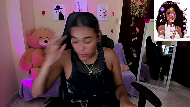 Snapshot of aleja_montiel__ chatting on March 13, 2025, 12:56 pm aleja montiel online show from March 13, 2025, 12:56 pm