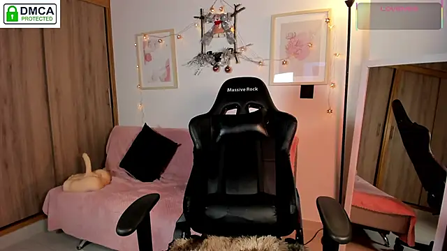 Snapshot of aleja_montiel__ chatting on December 15, 2025, 1:04 pm aleja montiel online show from December 15, 2025, 1:04 pm