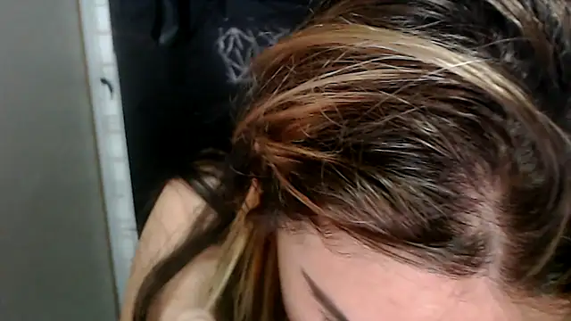 love and Lust online show from October 15, 2025, 2:06 pm