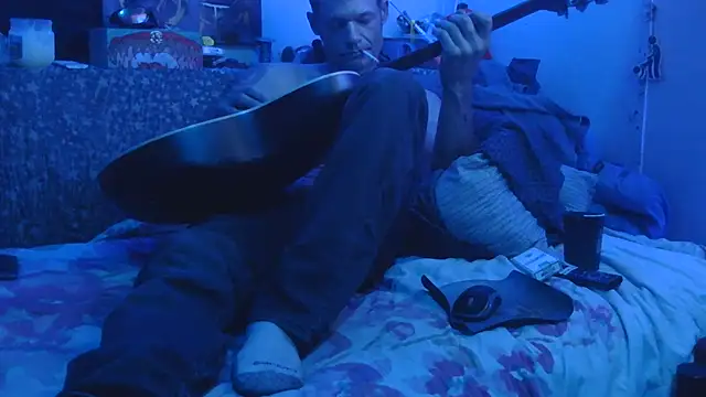 TheOneYouLove69 online show from November 15, 2025, 6:11 am