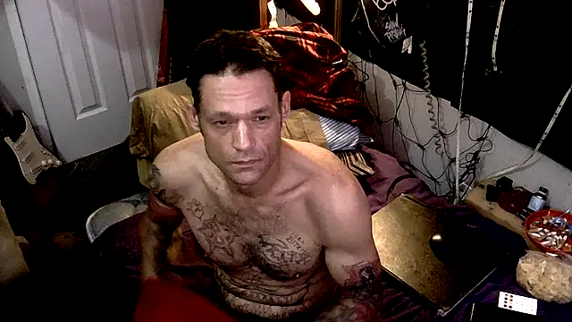 TheOneYouLove69 online show from February 11, 2026, 9:31 pm