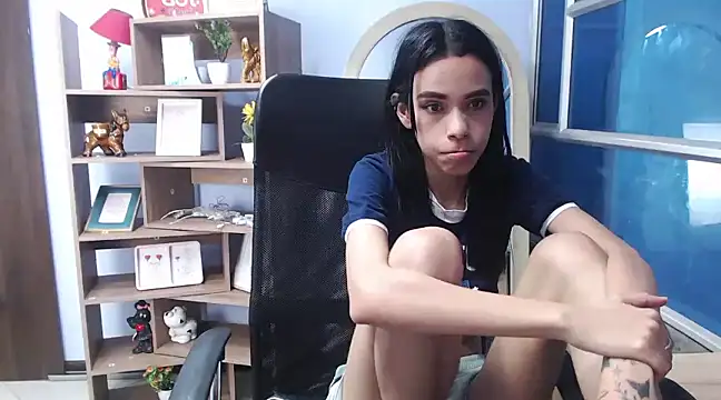 Snapshot of Jasmin_Skinny chatting on January 4, 2025, 8:06 am Jasmin Skinny online show from January 4, 2025, 8:06 am