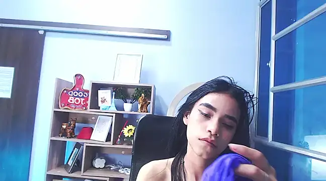 Snapshot of Jasmin_Skinny chatting on March 22, 2025, 6:00 am Jasmin Skinny online show from March 22, 2025, 6:00 am