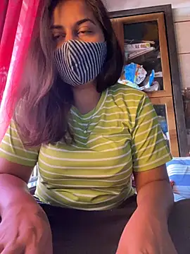 Snapshot of HaaniKaur chatting on December 3, 2025, 7:49 am HaaniKaur online show from December 3, 2025, 7:49 am