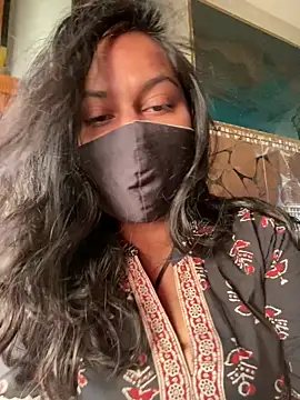 Snapshot of HaaniKaur chatting on January 14, 2026, 7:47 am HaaniKaur online show from January 14, 2026, 7:47 am