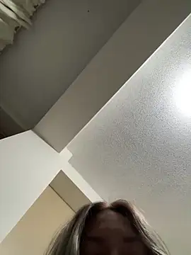 xLadyScarlettx online show from January 8, 2025, 3:19 am