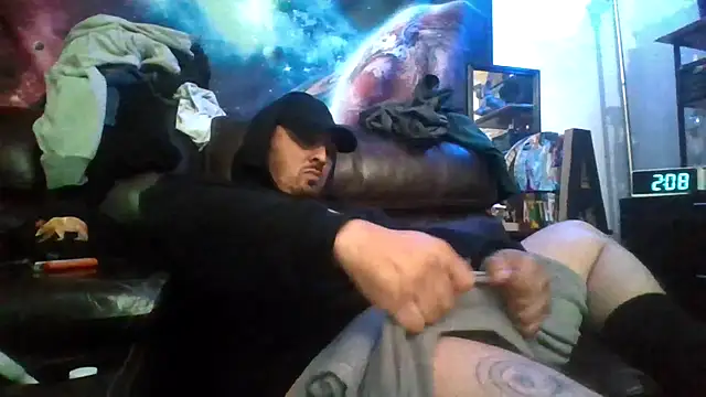 Snapshot of Antoniothedon chatting on December 17, 2025, 9:10 pm Antoniothedon online show from December 17, 2025, 9:10 pm