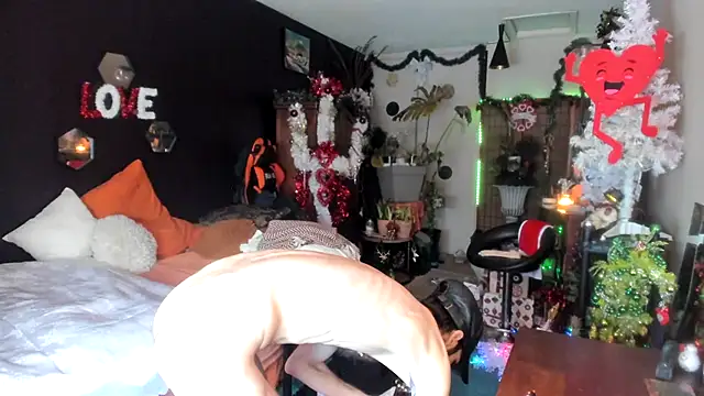 Snapshot of leatherz69 chatting on January 31, 2026, 8:51 pm leatherz69 online show from January 31, 2026, 8:51 pm