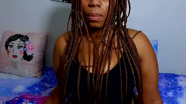Snapshot of SexyFreaky_ chatting on January 1, 2025, 12:32 am SexyFreaky online show from January 1, 2025, 12:32 am