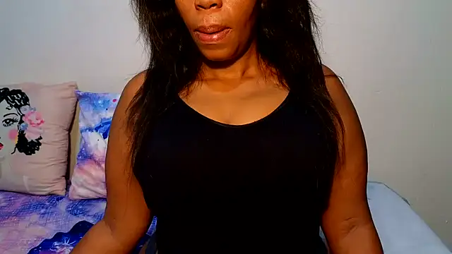Snapshot of SexyFreaky_ chatting on February 6, 2025, 12:54 am SexyFreaky online show from February 6, 2025, 12:54 am
