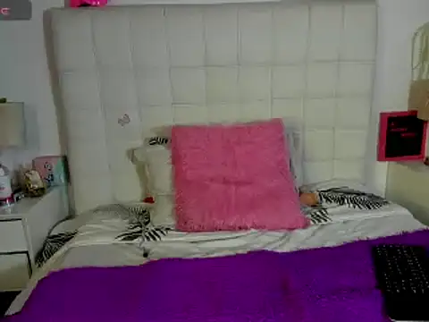 sexycouple lat online show from March 14, 2025, 2:19 pm