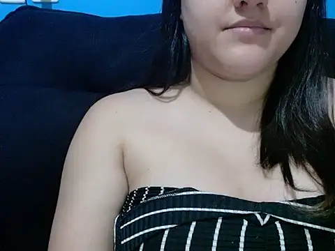 Snapshot of luckygirl111 chatting on November 5, 2025, 4:40 pm luckygirl111 online show from November 5, 2025, 4:40 pm