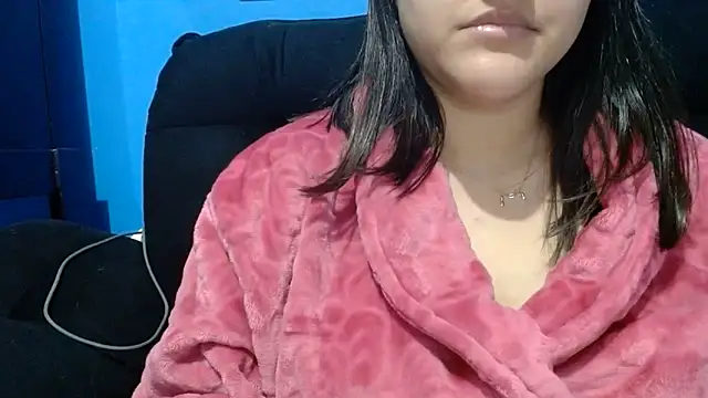 luckygirl111 online show from June 11, 2026, 1:09 pm