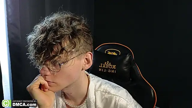 Snapshot of Keytaro chatting on February 3, 2026, 9:58 am Keytaro online show from February 3, 2026, 9:58 am