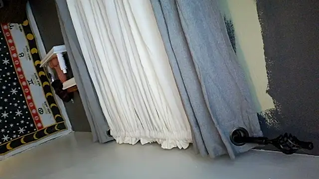 Snapshot of UnCuTupTheBuTT chatting on February 3, 2026, 9:03 am UnCuTupTheBuTT online show from February 3, 2026, 9:03 am